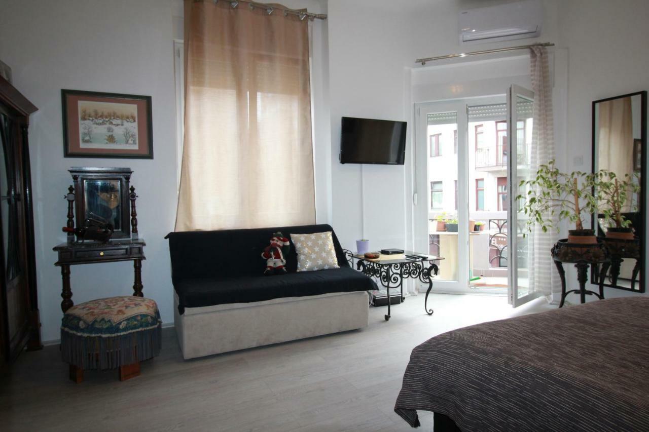 Rooms & Apartment Tea Ζάγκρεμπ Εξωτερικό φωτογραφία